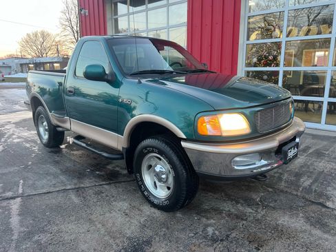 Used 1997 Ford F150 4x4 Regular Cab image 2
