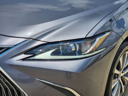 Used 2020 Lexus ES 350 w/ Premium Package FWD image 9