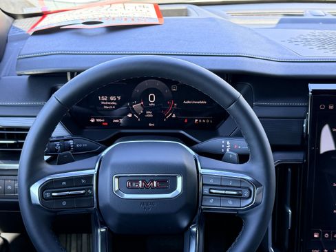 New 2026 GMC Acadia Elevation w/ Elevation Premium Package AWD/4WD image 14
