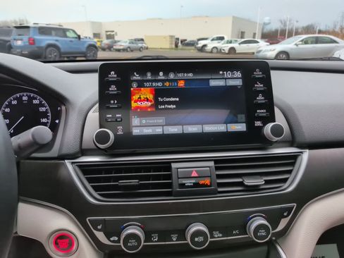 Used 2019 Honda Accord EX-L image 22