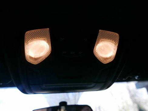 Used 2023 RAM 2500 Tradesman image 19