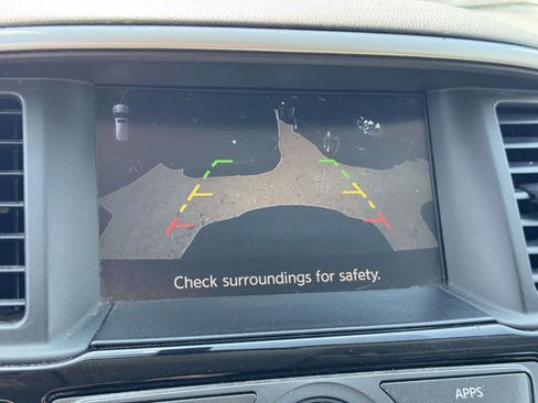 Used 2019 Nissan Pathfinder S AWD/4WD image 24