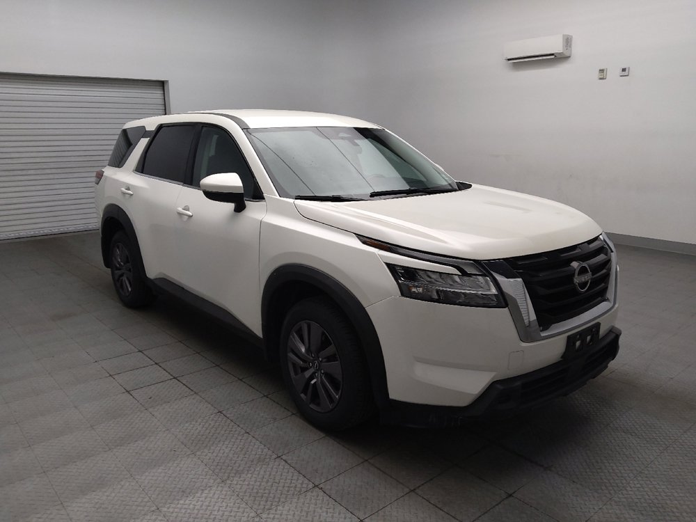 Used 2022 Nissan Pathfinder SV AWD/4WD image 14