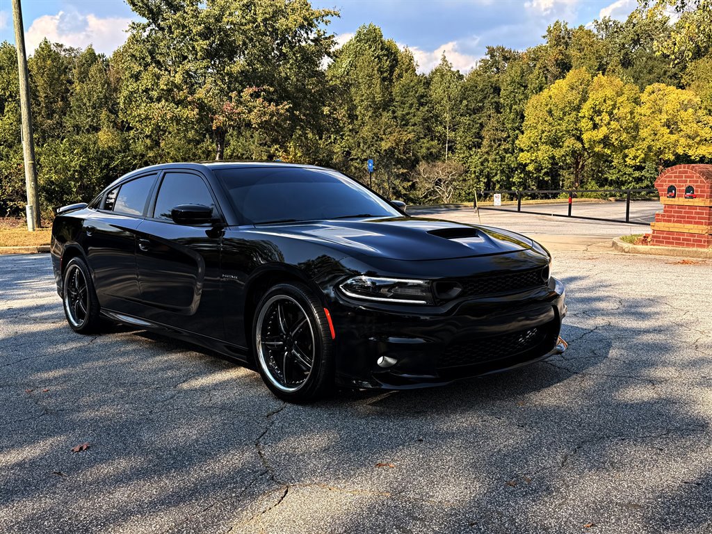 Used 2021 Dodge Charger R/T RWD image 3