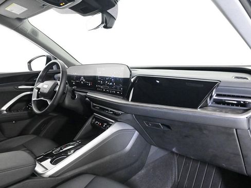 Used 2025 Audi Q5 Premium Plus w/ Premium Plus image 15