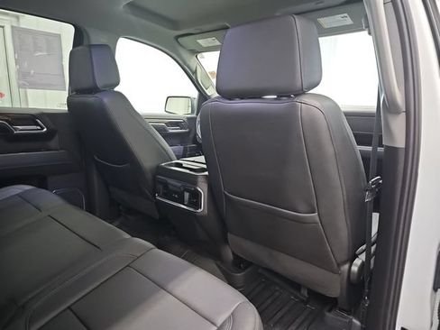 Used 2024 GMC Sierra 1500 Elevation w/ Elevation Premium Package AWD/4WD image 29