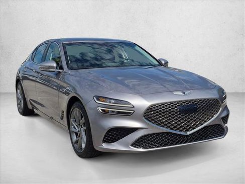 Used 2022 Genesis G70 2.0T AWD/4WD image 3
