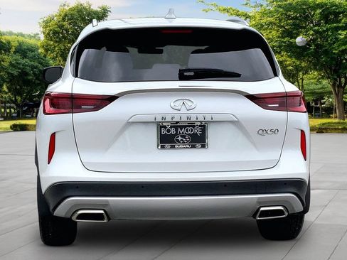 Used 2023 INFINITI QX50 Luxe FWD image 5