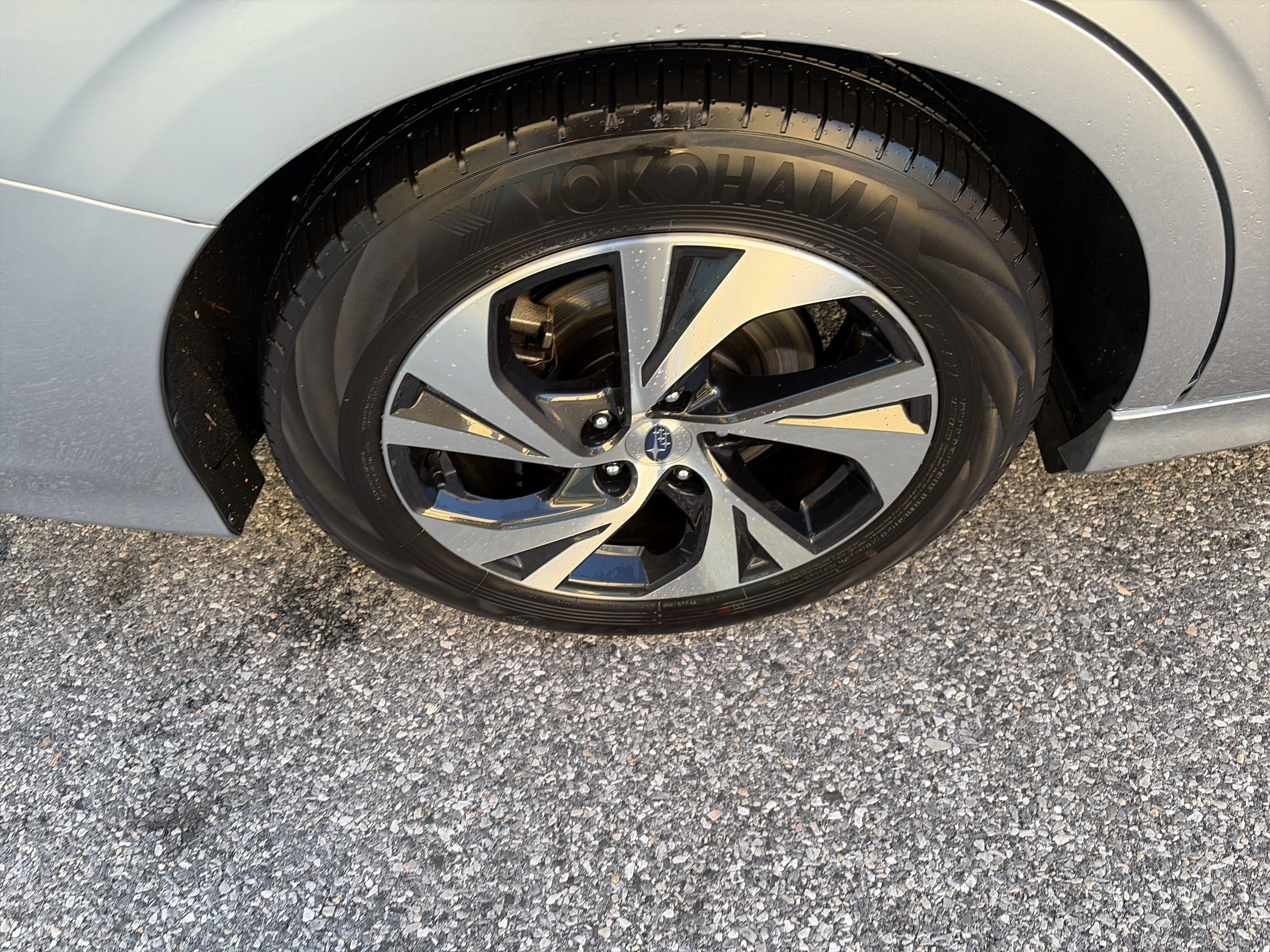 Used 2023 Subaru Legacy Premium AWD/4WD image 9