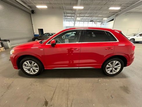 Used 2024 Audi Q3 2.0T Premium AWD/4WD image 6