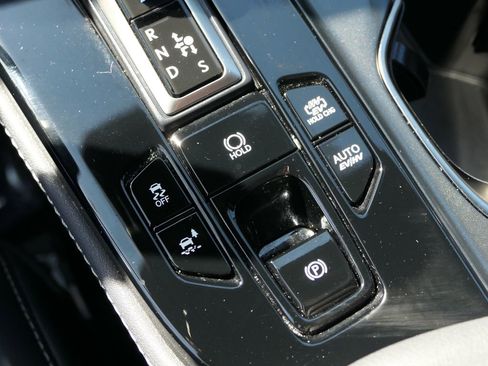 Used 2025 Lexus NX 450h+ F Sport w/ Accessory Package (2T) image 19