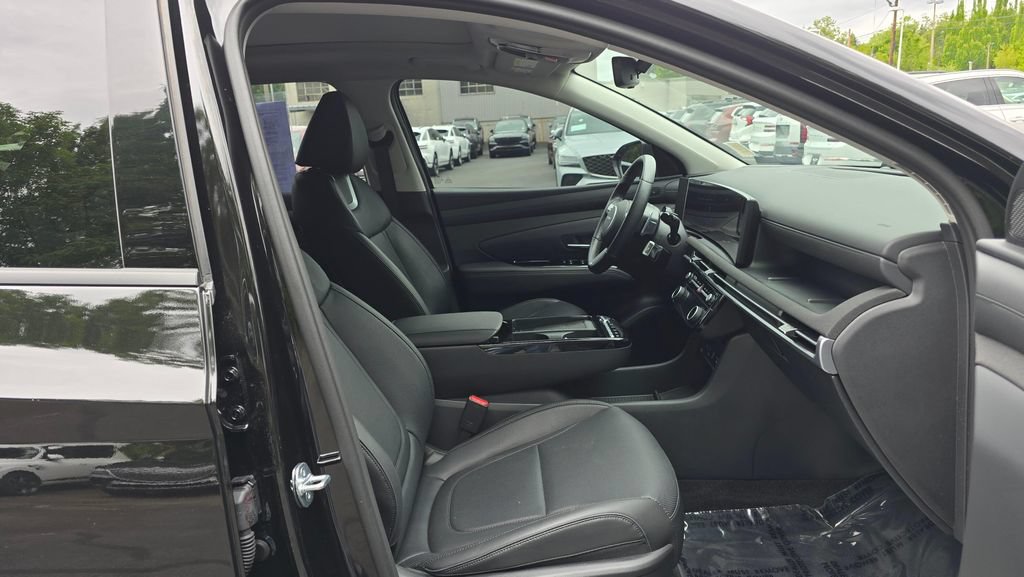 Used 2026 Hyundai Tucson Limited AWD/4WD image 10