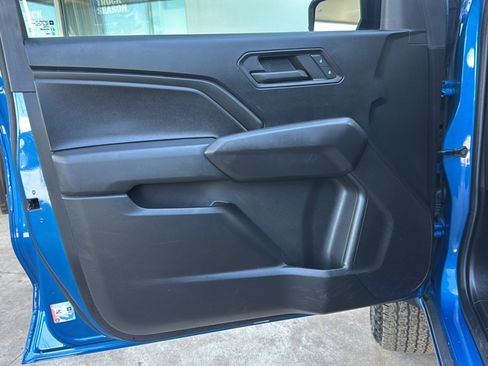 Used 2023 Chevrolet Colorado Trail Boss w/ Advanced Trailering Package image 15