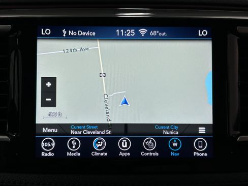 Used 2019 Chrysler Pacifica Limited FWD image 9