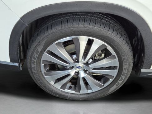 Used 2019 Subaru Ascent Touring w/ Popular Package #3 AWD/4WD image 8