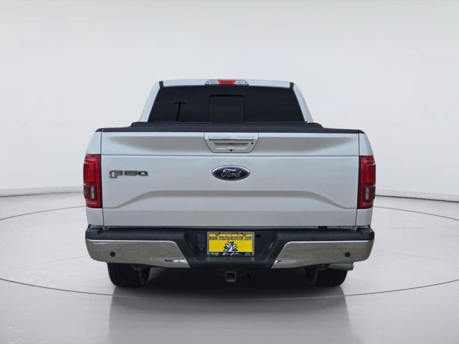 Used 2017 Ford F150 Lariat RWD image 4