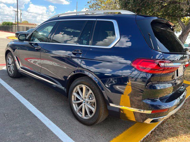 Used 2021 BMW X7 xDrive40i w/ Premium Package AWD/4WD image 2