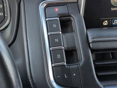 Used 2021 GMC Yukon SLT w/ SLT Luxury Package image 33