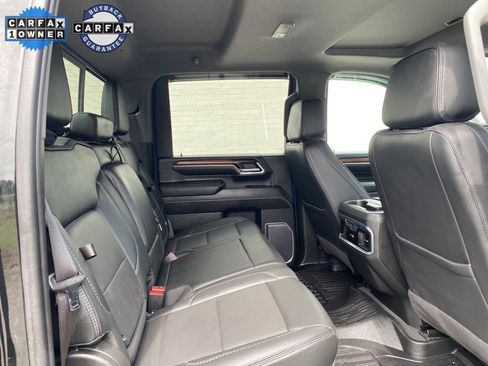 Used 2024 GMC Sierra 2500 Denali w/ Denali Reserve Package image 10