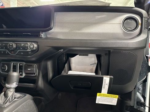 New 2026 Jeep Wrangler Sport AWD/4WD image 31