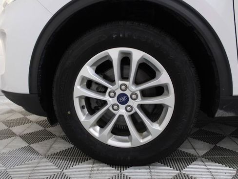 Used 2020 Ford Escape SE image 48