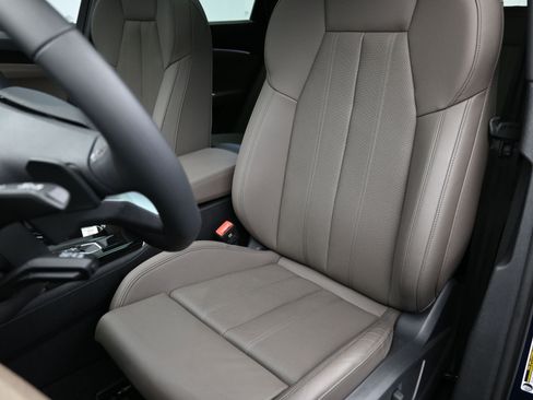 Used 2025 Audi Q5 Prestige image 21