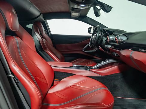Certified 2019 Ferrari 812 Superfast RWD image 29