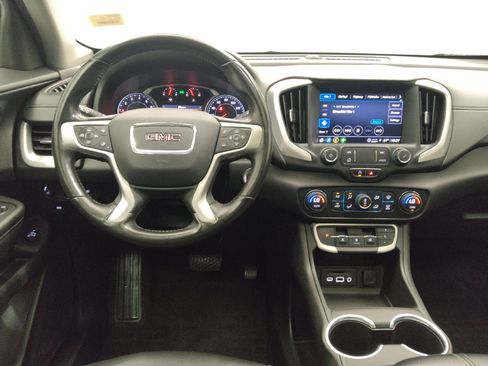 Used 2022 GMC Terrain SLT w/ LPO, Floor Liner Package AWD/4WD image 22