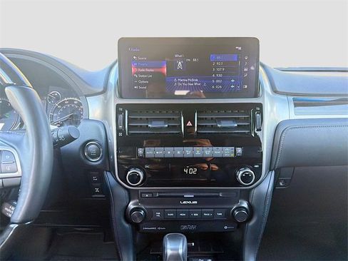 Used 2023 Lexus GX 460 Premium image 19
