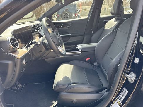 Used 2024 Mercedes-Benz C 300 4MATIC Sedan image 13
