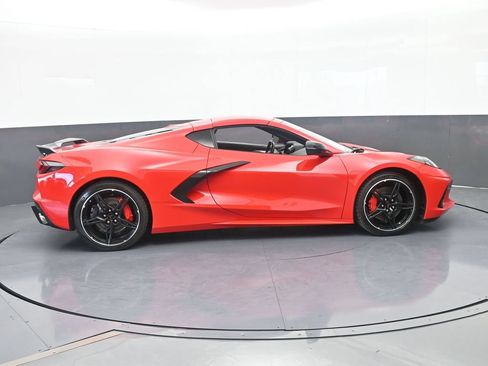 Used 2020 Chevrolet Corvette Stingray Preferred Cpe w/ 2LT Preferred Equipment Group RWD image 7