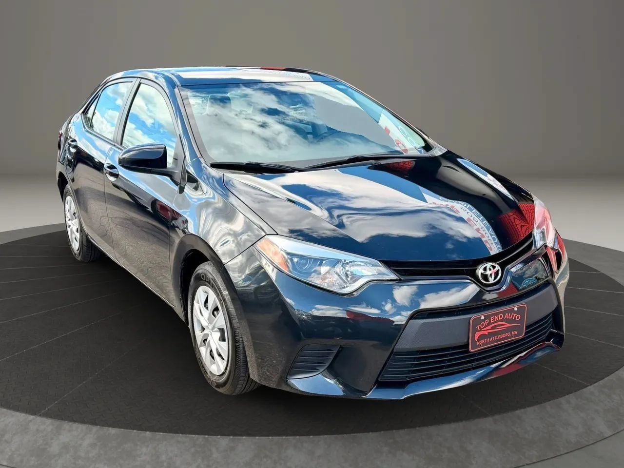 Used 2016 Toyota Corolla L FWD image 3