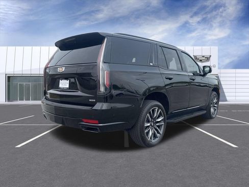 Certified 2024 Cadillac Escalade Sport AWD/4WD image 8