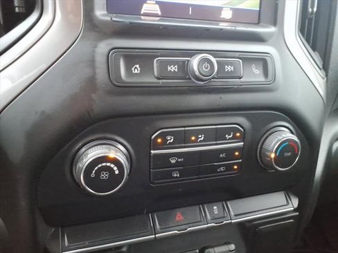 Used 2021 Chevrolet Silverado 2500 Custom image 25