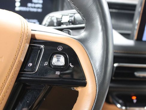 Used 2023 Lincoln Aviator Black Label w/ Dynamic Handling Package image 42