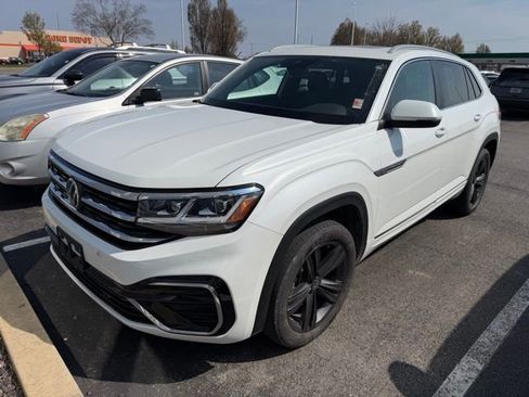 Used 2022 Volkswagen Atlas Cross Sport SEL R-Line image 4