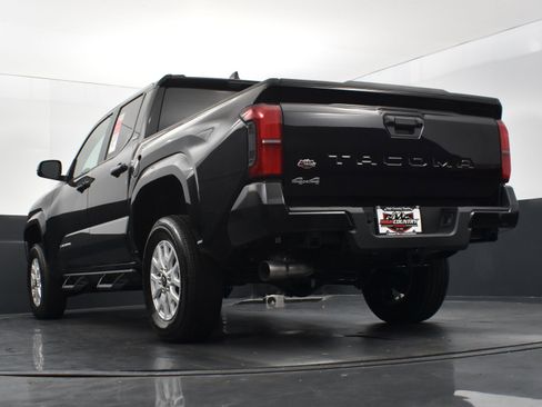 Used 2024 Toyota Tacoma SR5 image 38