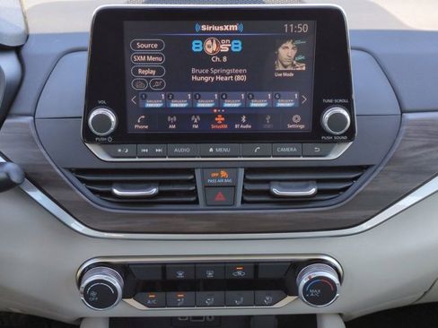 Certified 2025 Nissan Altima 2.5 SV image 18