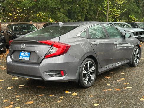 Used 2016 Honda Civic Touring image 7