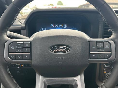 Used 2025 Ford F150 Lariat w/ Equipment Group 502A High AWD/4WD image 21