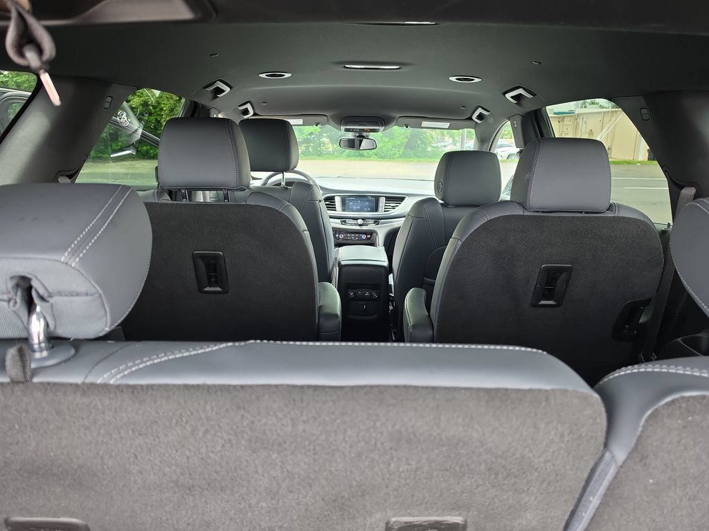 Certified 2023 Buick Enclave Essence FWD image 21
