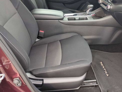 Used 2024 Nissan Sentra SV image 27