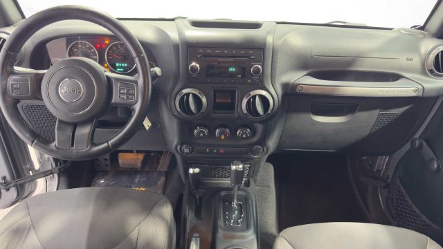 Used 2018 Jeep Wrangler Sport AWD/4WD image 18