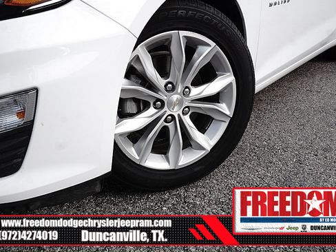 Used 2024 Chevrolet Malibu LT FWD image 9