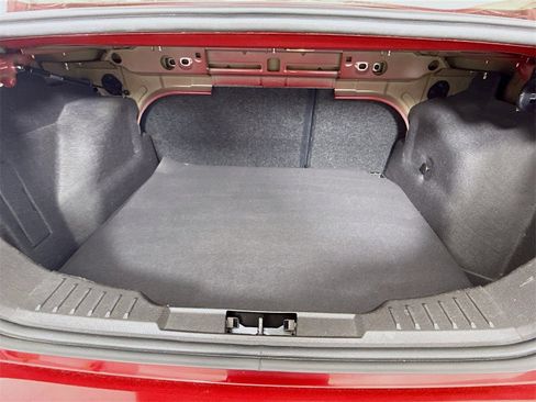 Used 2017 Ford Focus SE image 22