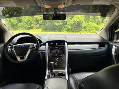 Used 2014 Ford Edge SEL w/ Equipment Group 205A FWD image 11