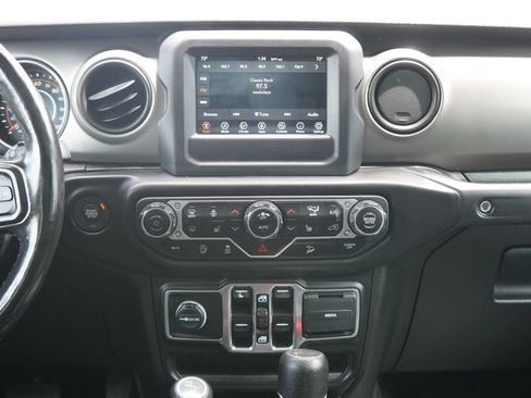 Used 2020 Jeep Wrangler Unlimited Sport AWD/4WD image 24