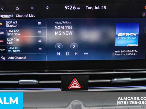 Used 2024 Hyundai Elantra SEL FWD image 35