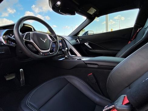 Used 2019 Chevrolet Corvette Z06 RWD image 10