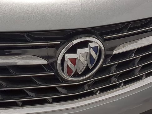 Used 2023 Buick Envision Essence image 23